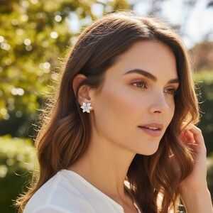 VINTAGE Blue PORCELAIN FLOWER EARRINGS Made In England CLIP ON